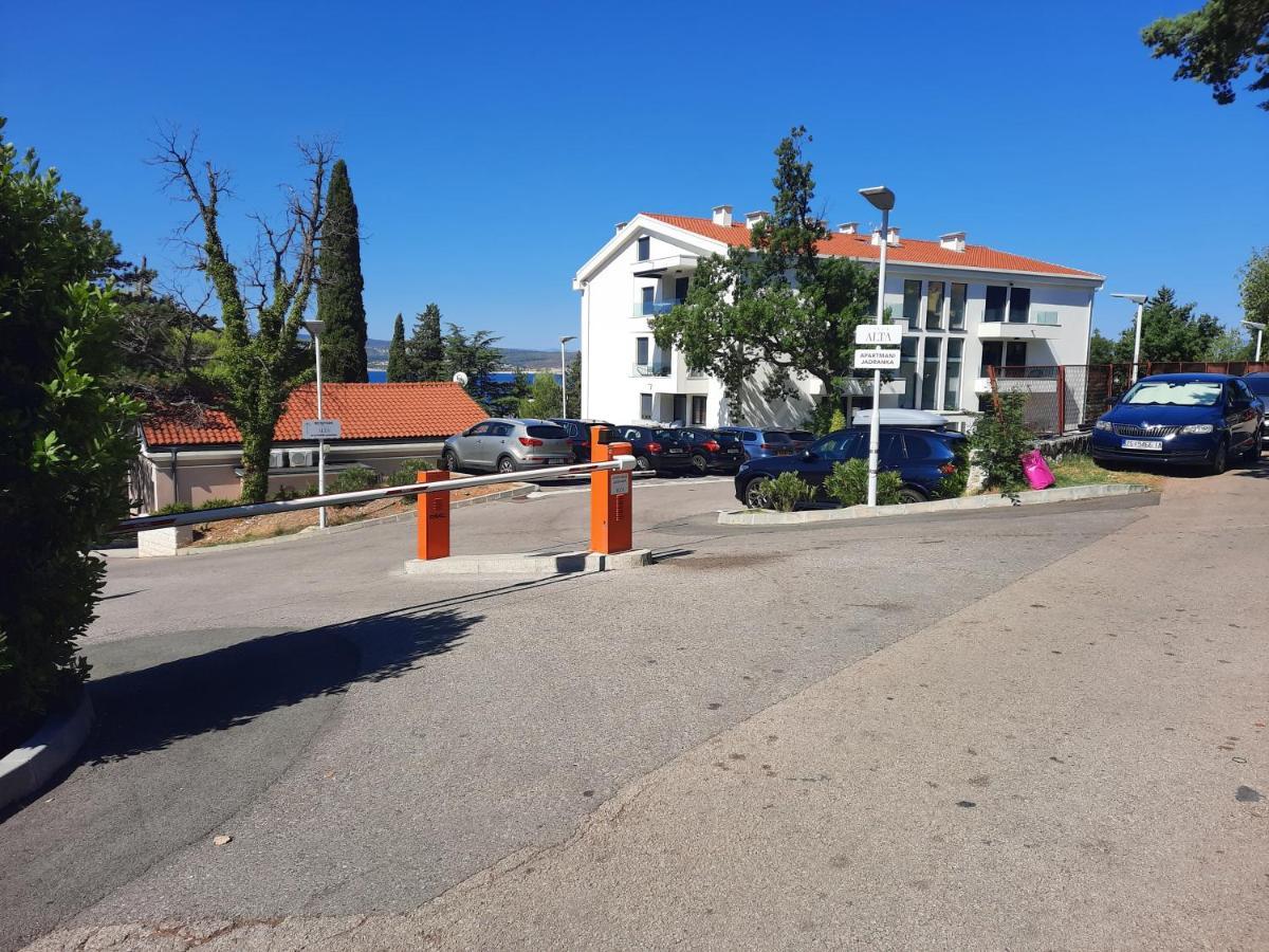 Apartments Tatjana Selce Exterior photo